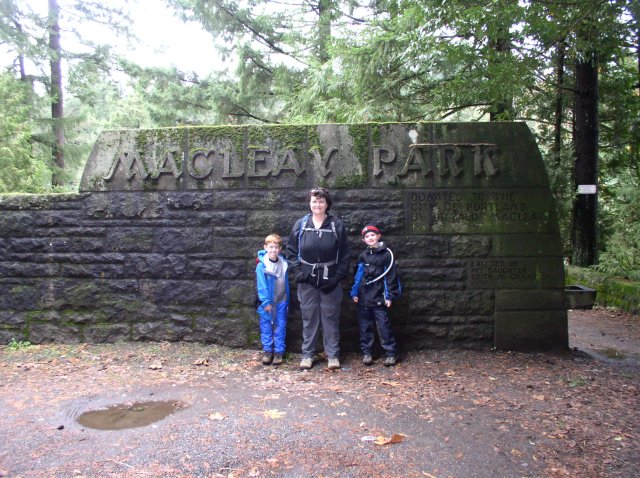 11.13.05 Arboretum-Pittock Mansion-Macleay Park 033 